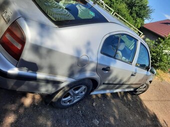 Škoda octavia1 1.6 74kw bendzin plin - 5