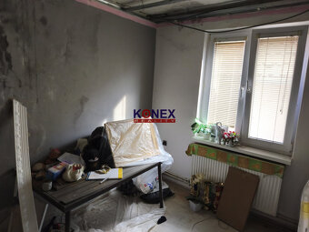 NA PREDAJ Poschodový rodinný dom v meste Michalovce - 5