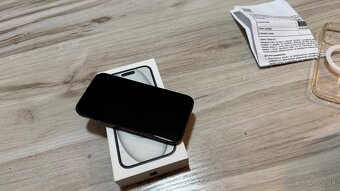Vymenim iPhone 15 v zaruke stary iba rok a pol 128gb - 5