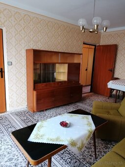 Prenájom 2 izbového bytu - 5