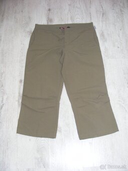 Dámske capry šortky Hilfiger a Protest - 5