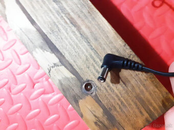 METAXA podsvieteny stojan - 5