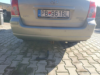 Toyota Avensis 2,2 D-Cat 130kW - 5