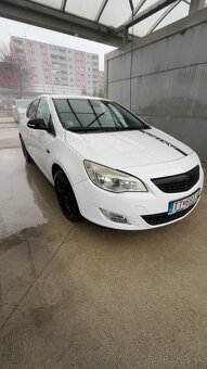 Opel Astra J 1.7 CDTI - 5