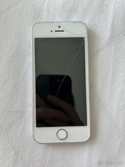iPhone 5s a SE 2020 - 5