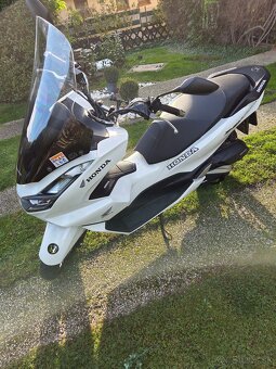 Honda pcx 125 r.2024 - 5