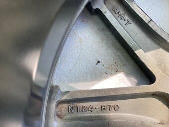 Na predaj Nissan Nismo r18 disky - 5