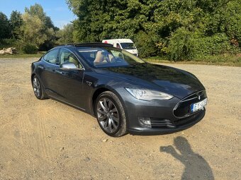 Tesla Model S 85 - Nabíjení ZDARMA AUTOPILOT - 5