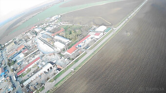 SENEC - NA PREDAJ stavebný pozemok pre šport a rekreáciu aj  - 5