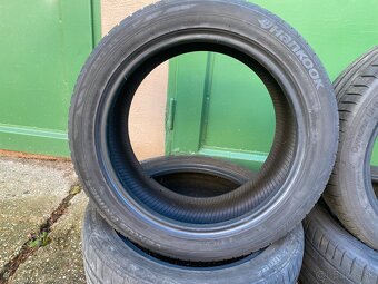 Letné pneumatiky 235/45 R17 - 5