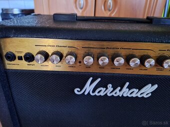 Marshall MG30 DFX - 5