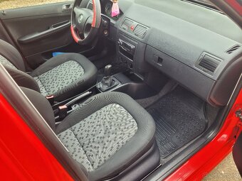 Predam škoda fabia combi 1.2 12v benzín kw 47 r.v 2007 - 5