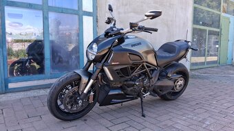 Ducati Diavel Strada - 5