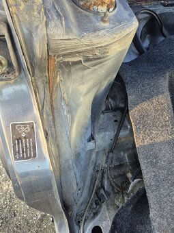 Lancia Delta 1.6. - 5