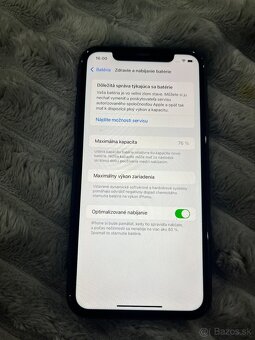 iPhone 11,128GB Black - 5