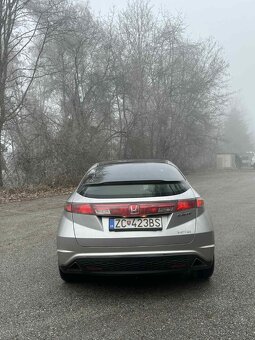 Honda CIVIC FK3 - 5