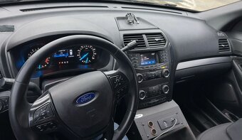 NA PREDAJ: POLICAJNÝ ŠPECIÁL FORD EXPLORER INTERCEPTOR 2019 - 5