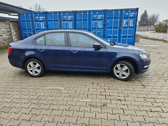 Škoda Octavia 1.6 TDI Style modrá - 5