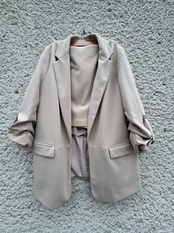 SET: zelený +béžový - 5