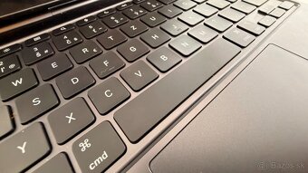 Predám Ipad Pro M4, 256GB + Magic Keyboard - 5