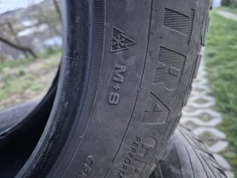 zimné Pneumatiky , Gumy 215/60 R16 99H - 5