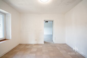 REZERVOVANÉ Ponúkame Vám exkluzívne na predaj rodinný dom na - 5