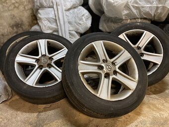 Predám originál disky plus letné pneu z Mazda 6 205 55 r16 - 5