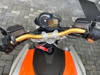 Aprilia Shiver 750 - 5