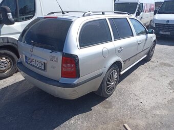 Octavia 1.9 74kw 4x4 - 5