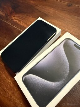 Predám iPhone 15 Pro 512GB - 5