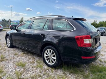 Škoda Octavia Combi 1.6 tdi Navi - 5