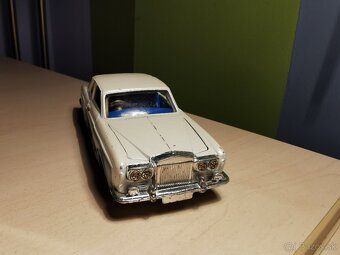 Corgi toys Rolls royce Silver Shadow - 5