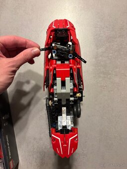 LEGO Technic 42107 Ducati Panigale V4 R - 5