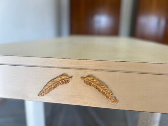 Renovovaný drevený rozkladací jedálenský stôl - 5