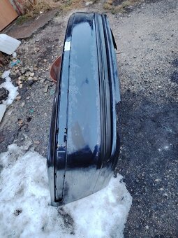 Zadne Nárazníky na uvedené auta : - 5