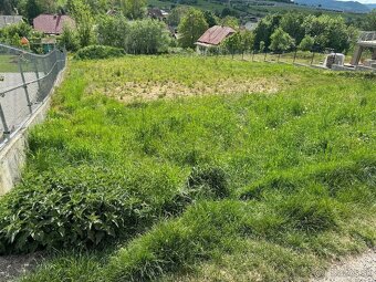 Stavebný pozemok Višnové 1242m2 - 5