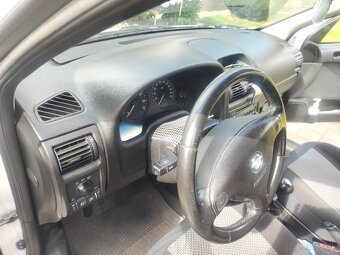 Opel Astra G 1,6 benzín - 5