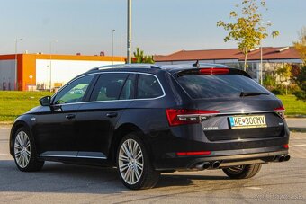 "Rezervované" Škoda Superb Combi 2.0 TSI LK 4x4 DSG 360PS - 5
