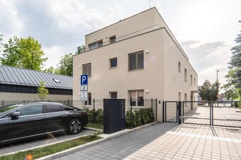 Babony TRE I Na predaj 2-i. byt so záhradkou a parkingom vo - 5