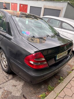 Mercedes Benz E220 cdi - 5