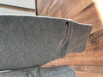TOMMY HILFIGER originál sivá damska mikinka S/M - 5