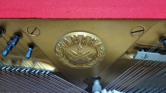 Klavír/pianino zn.YAMAHA - 5