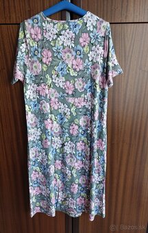 Kvetované šaty - 5