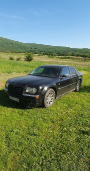 Chrysler 300C 5.7 Hemi - 5
