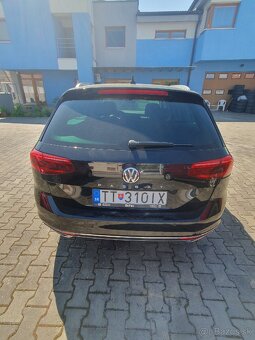 VW Passat Varriant 2.0 TDI Elegance - 5