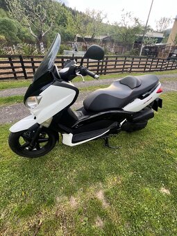 Yamaha x max 125 - 5