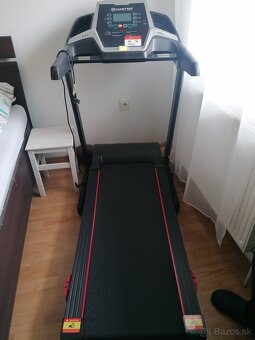 Bežiaci pas Master F-13 - 5