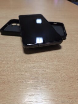 Samsung galaxy S22 - 5