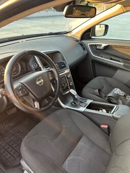 Volvo XC60 2.4 D4 - 5
