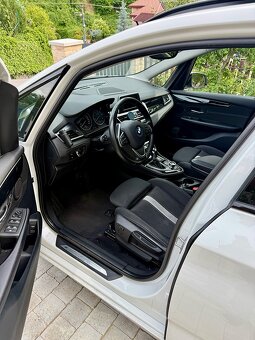 BMW rad 2 Gran Tourer 220d xDrive Sport Line A/T - 5